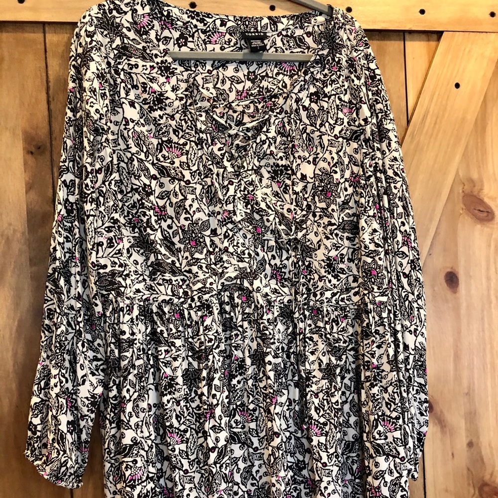 Long sleeve Torrid pedlum top